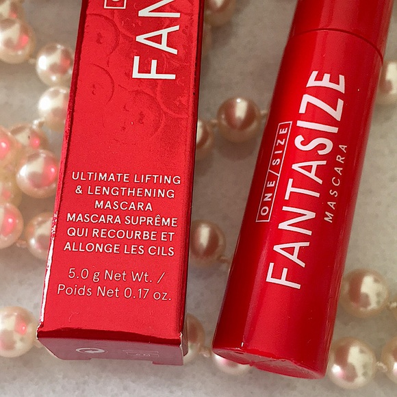 ONE/SIZE Fantasize Mascara Black - Picture 4 of 14